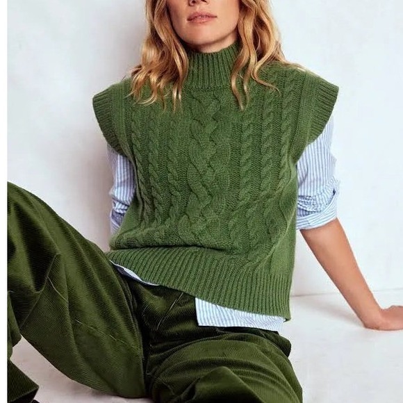 Boden Sweaters - Boden Cable Knit Wool Sweater Vest‎ Green Medium New With Tags